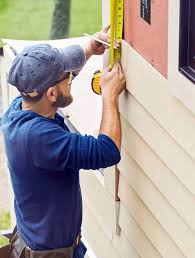 Best Custom Siding Design  in Glenwood City, WI